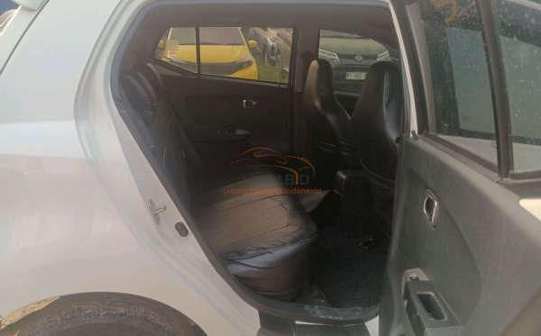 TOYOTA AGYA