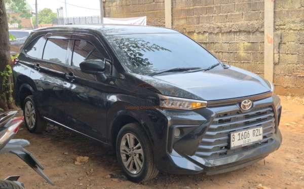 TOYOTA AVANZA E