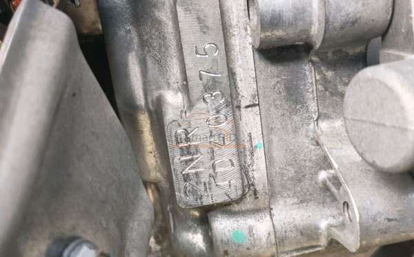 TOYOTA AVANZA