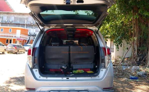 TOYOTA  INNOVA  G