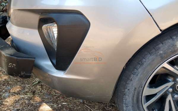 TOYOTA  INNOVA  G