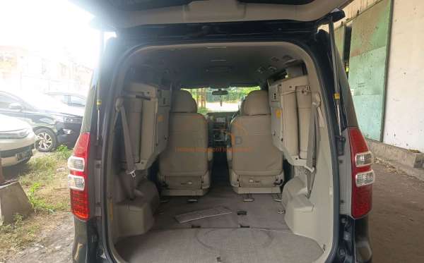 TOYOTA NAV1 V