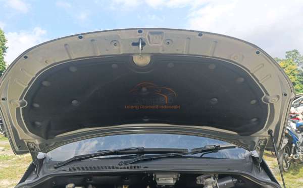 WULING  CONFERO  S 1.5L