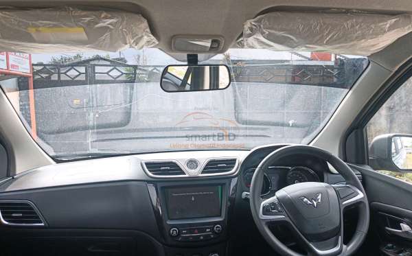 WULING  CONFERO  S 1.5L