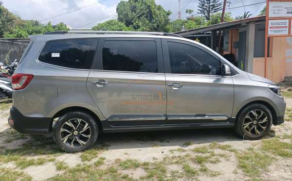 WULING  CONFERO  S 1.5L