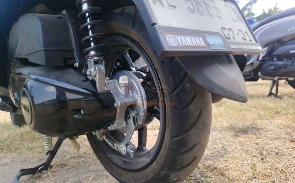 YAMAHA  GRAND FILANO 125