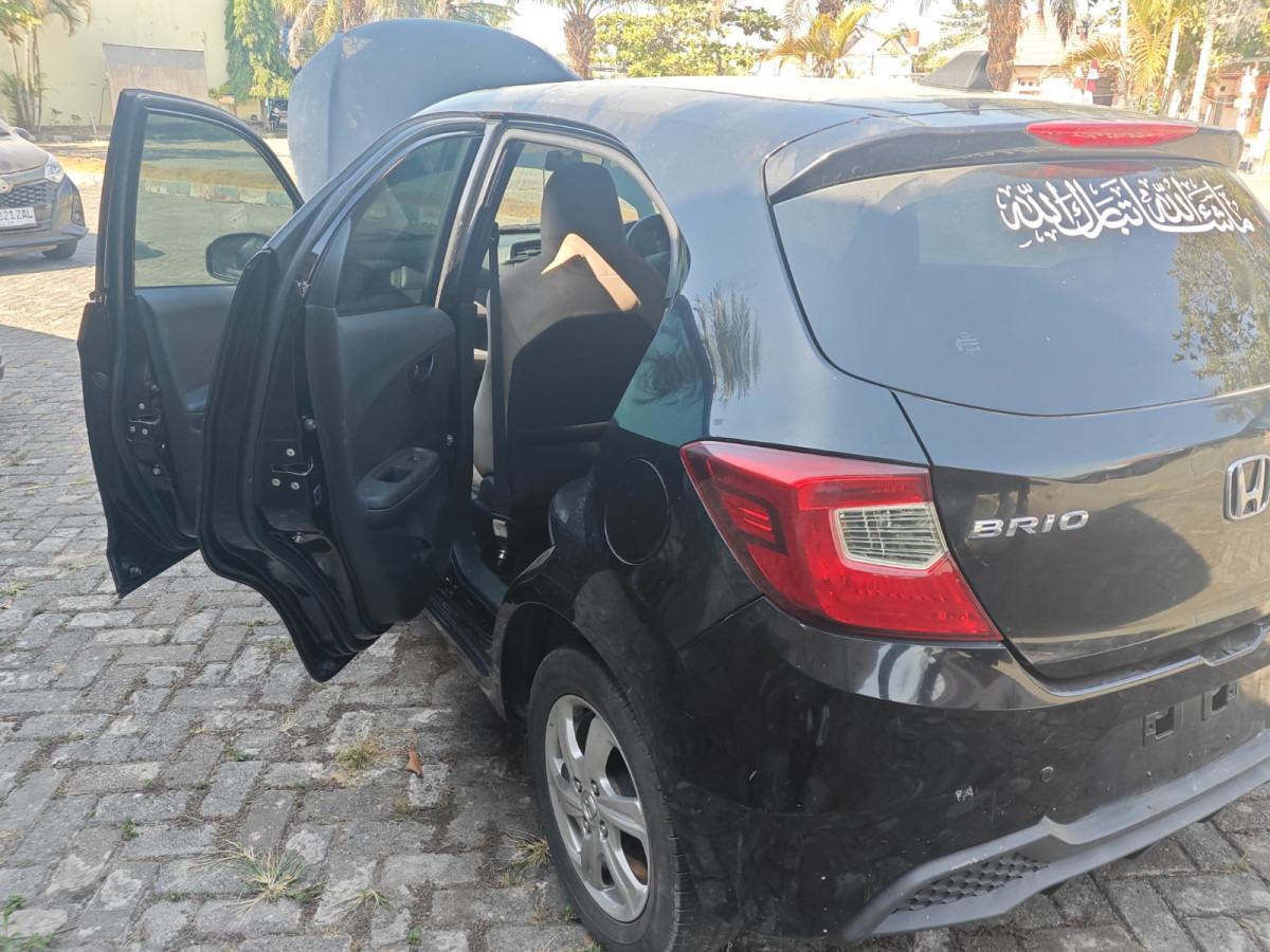 HONDA  BRIO  SATYA 1.2 S