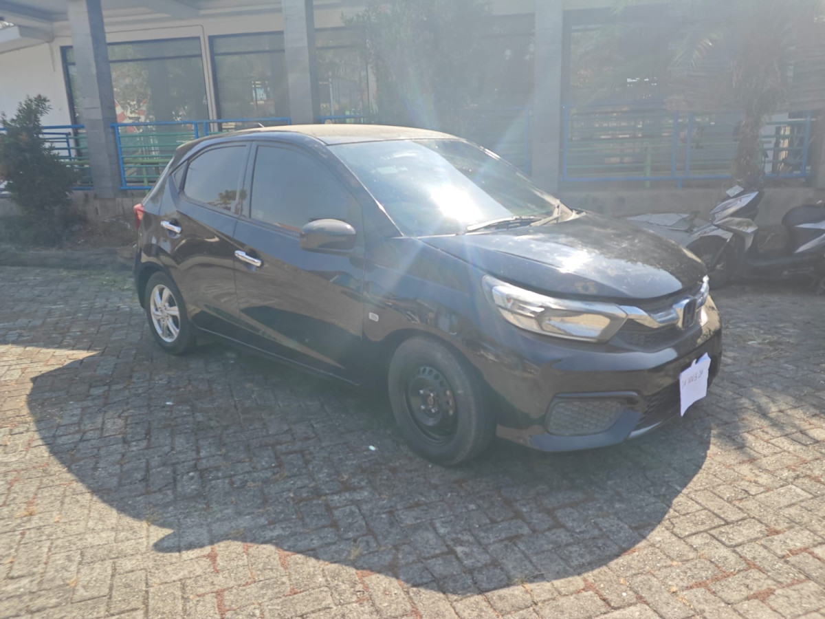 HONDA  BRIO  SATYA 1.2 S