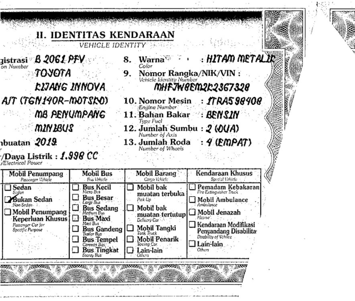 TOYOTA  INNOVA