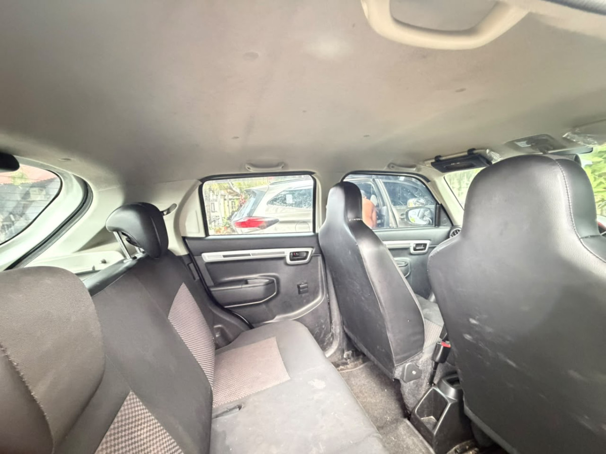 SUZUKI S-PRESSO