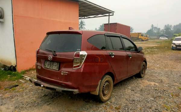 DAIHATSU SIGRA M