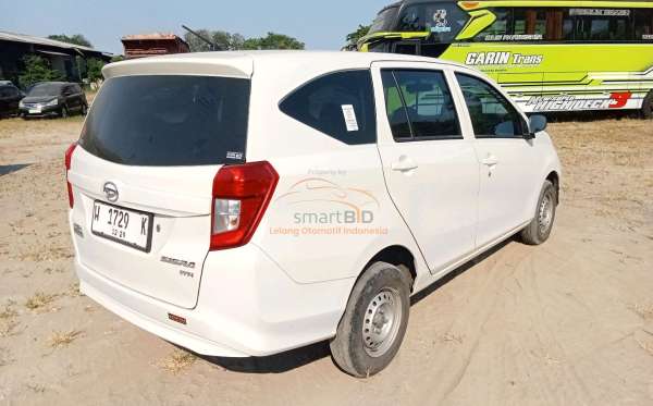 DAIHATSU  SIGRA