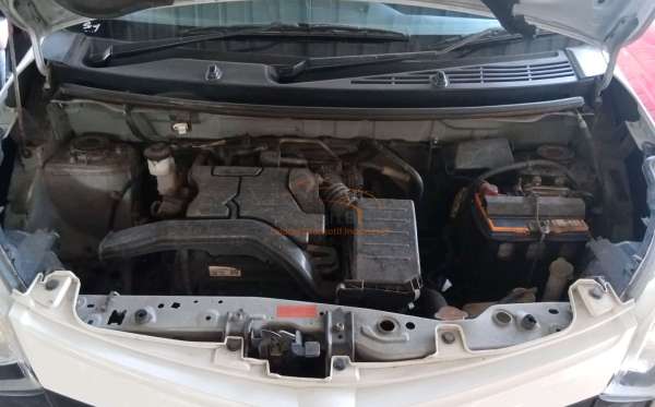 DAIHATSU  SIGRA