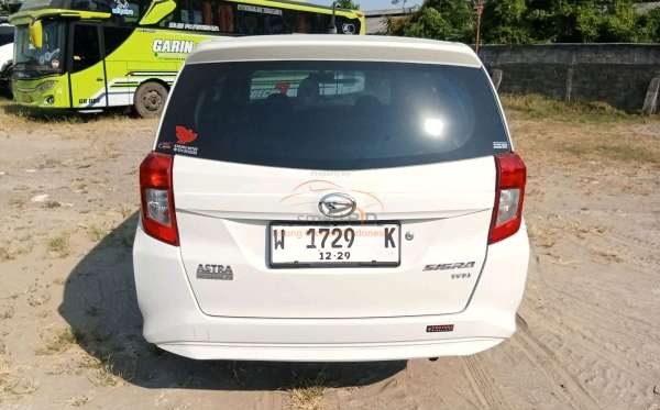 DAIHATSU  SIGRA