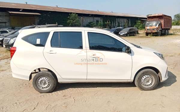 DAIHATSU  SIGRA