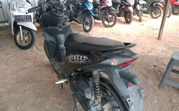 HONDA BEAT STREET