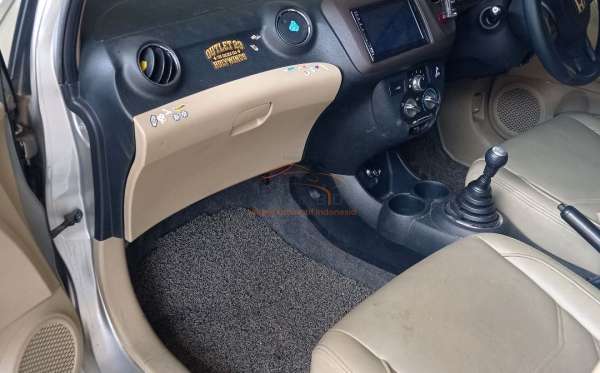HONDA BRIO