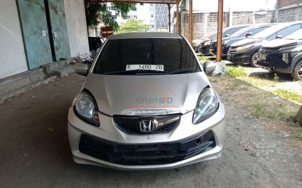 HONDA BRIO