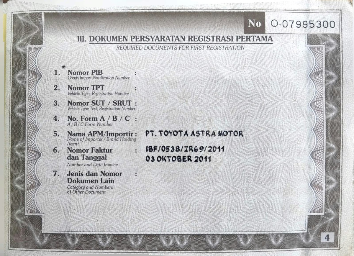 TOYOTA FORTUNER G 2.5