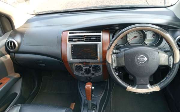NISSAN GRAND LIVINA XV