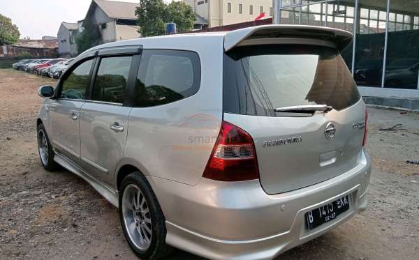 NISSAN GRAND LIVINA XV