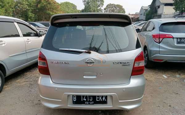 NISSAN GRAND LIVINA XV