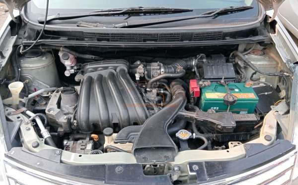 NISSAN GRAND LIVINA XV