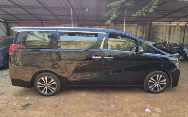 TOYOTA ALPHARD 2.5 G