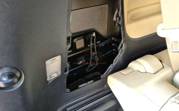 TOYOTA ALPHARD 2.5 G