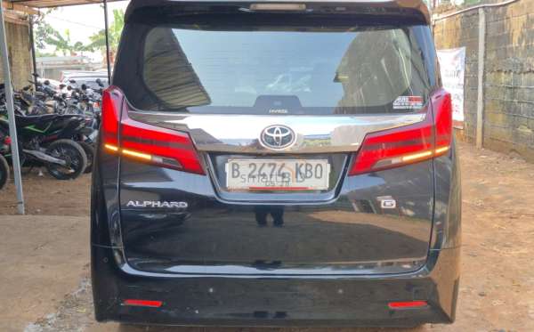 TOYOTA ALPHARD 2.5 G