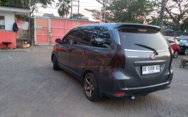 TOYOTA AVANZA 1.3 G