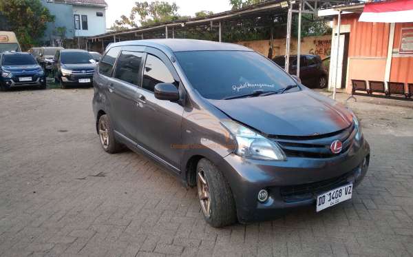TOYOTA AVANZA 1.3 G