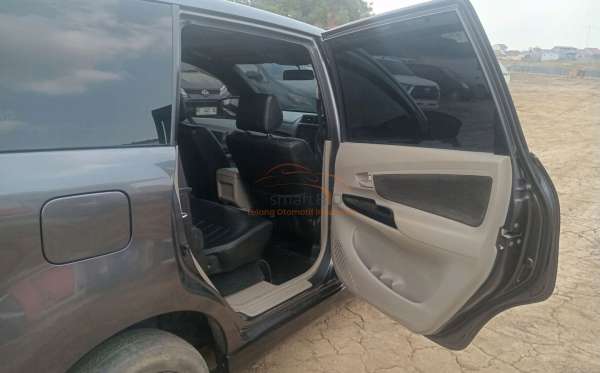 TOYOTA  AVANZA  1.3 G