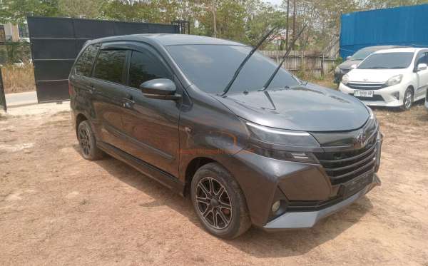 TOYOTA  AVANZA  1.3 G