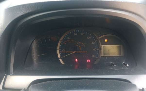 TOYOTA  AVANZA  1.3 G