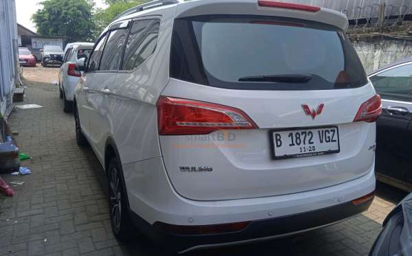 WULING CORTEZ 1.5ST LUX CVT
