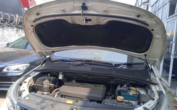 WULING CORTEZ 1.5ST LUX CVT