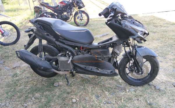 YAMAHA AEROX 155