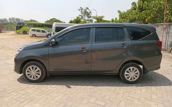 DAIHATSU SIGRA 1.2 X