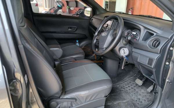 DAIHATSU SIGRA 1.2 X