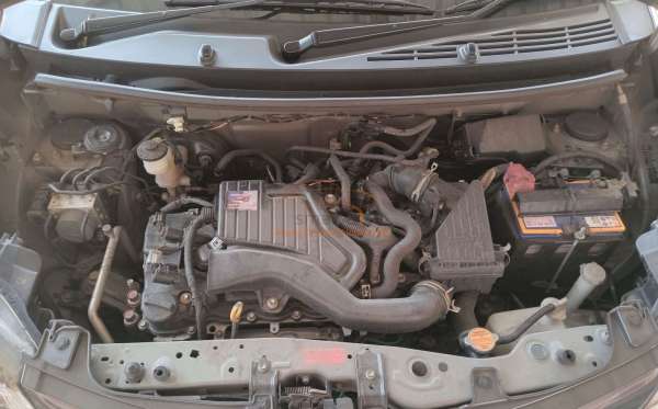DAIHATSU SIGRA 1.2 X
