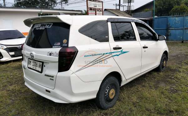 DAIHATSU SIGRA