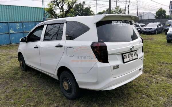 DAIHATSU SIGRA