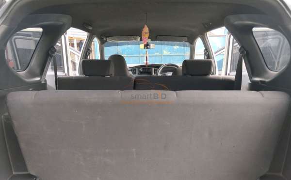 DAIHATSU SIGRA