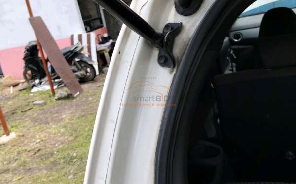 DAIHATSU SIGRA