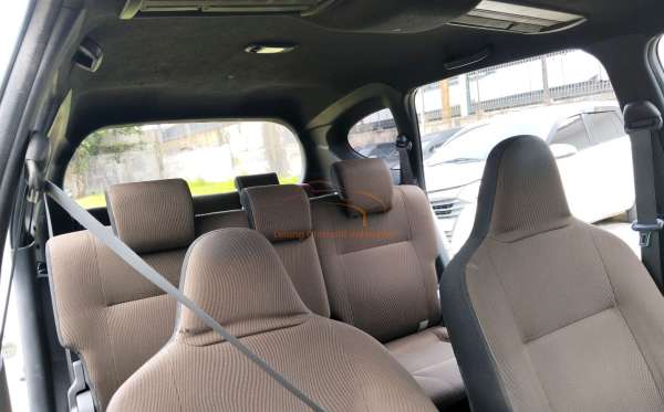 DAIHATSU SIGRA