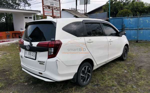 DAIHATSU SIGRA
