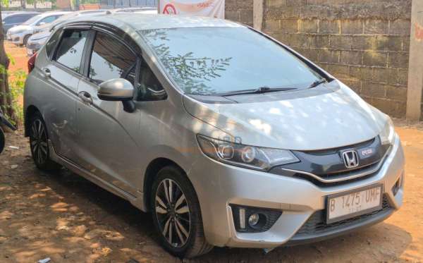 HONDA JAZZ GK5 1.5 RS