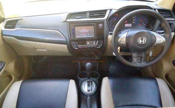 HONDA MOBILIO DD4 1.5E