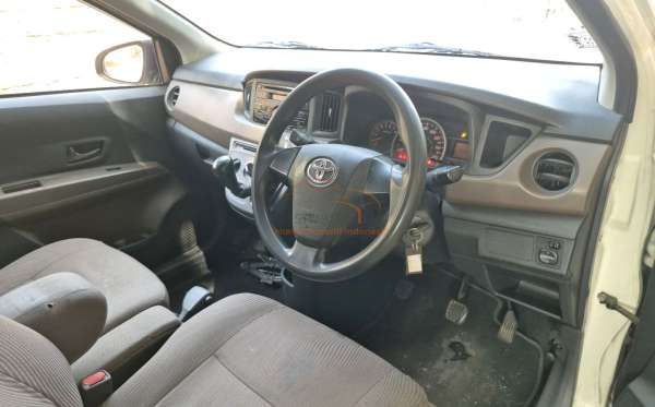 TOYOTA CALYA 1.2 E M/T